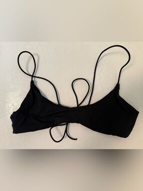 437 Black Adjustable Strappy Bikini Top